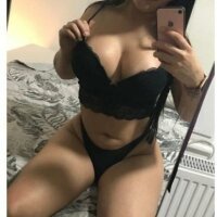 1 Female Escort photo
