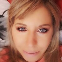 7 Female Escort photo