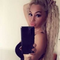 8 Noemi photo