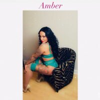 8 Amber photo