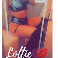 1 Female Escort photo