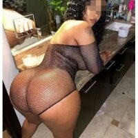 1 Female Escort photo