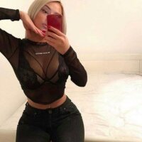 1 Female Escort photo