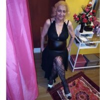 1 Patricia photo