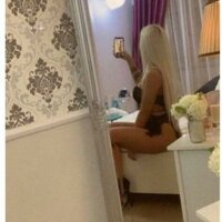 2 Arianna photo