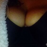 1 Female Escort photo