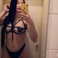 2 Alessia photo