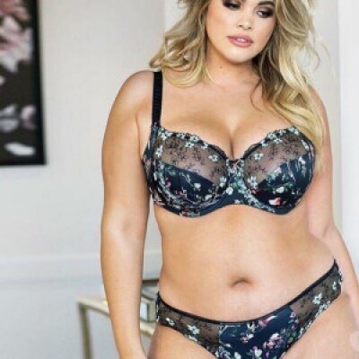 Female Escort